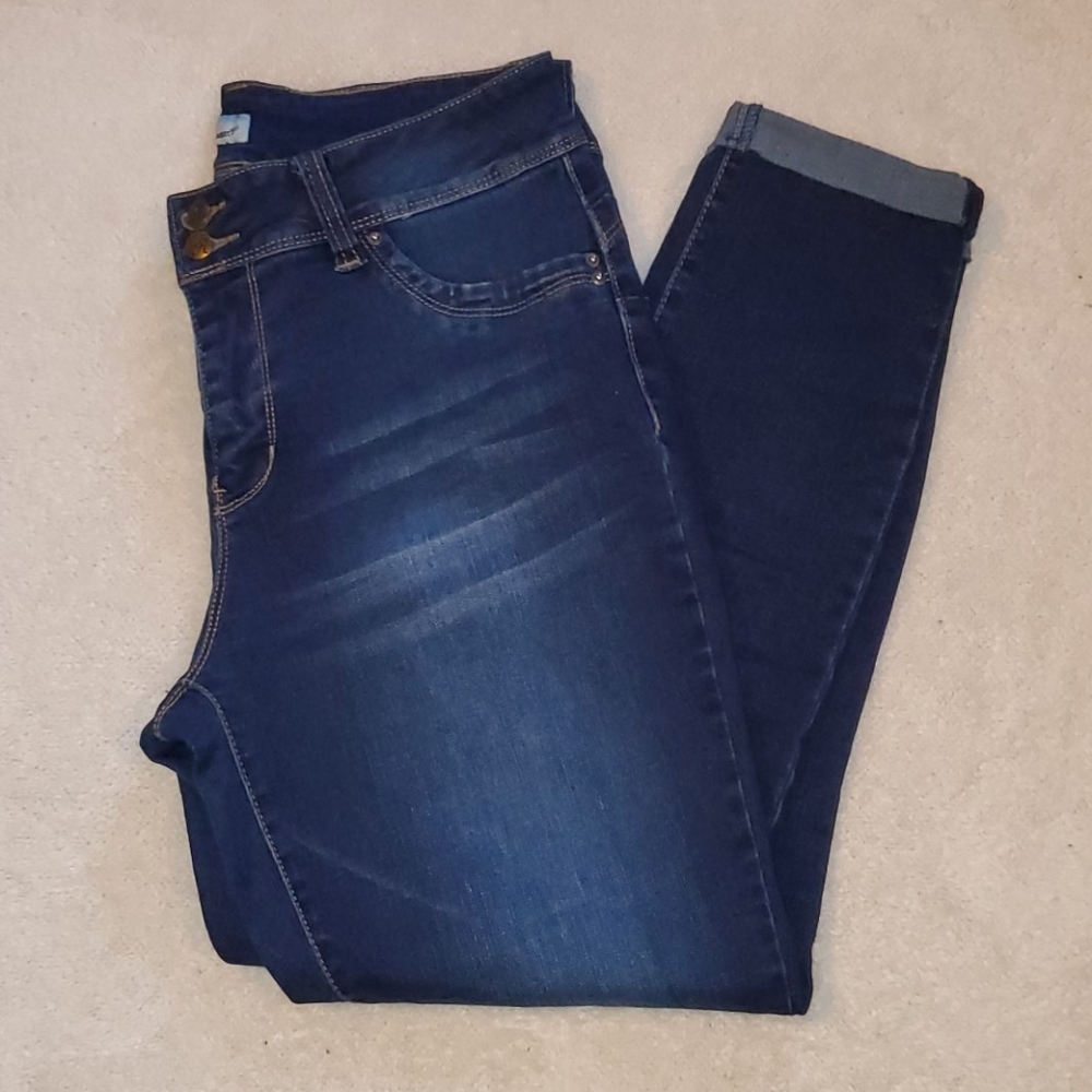 Royalty WannaBettaButt? Jeans